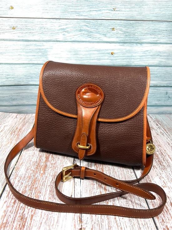 Dooney & Bourke Handbags - 🦆 DOONEY & BOURKE ESSEX AWL PEBBLED BROWN AND BRITISH TAN CROSSBODY VINTAGE